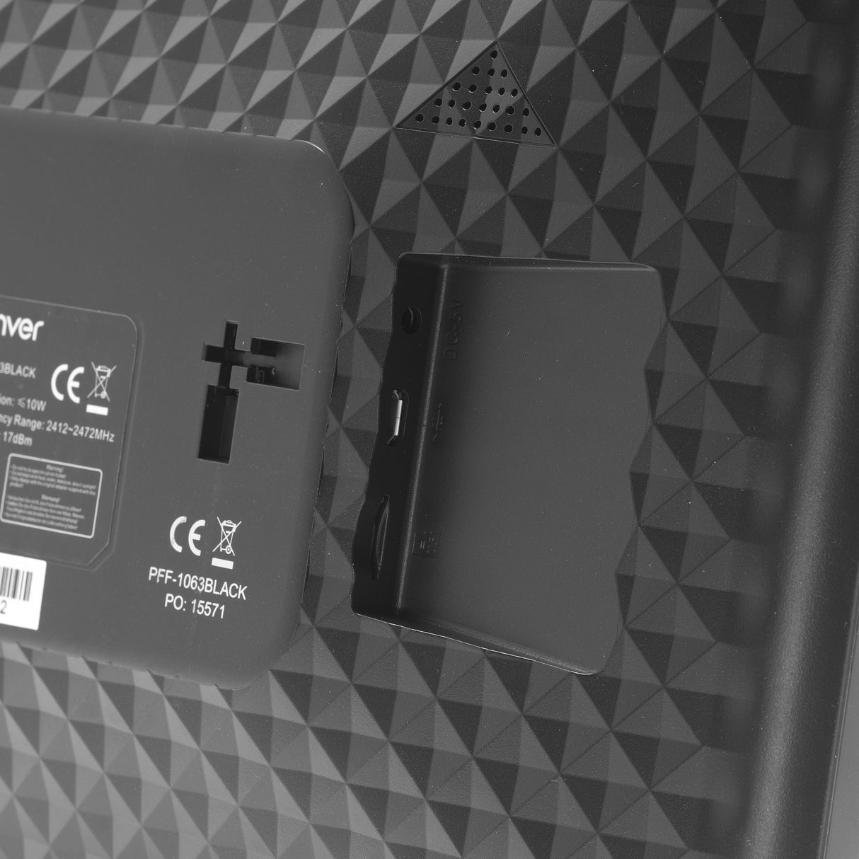EAN 5706751060588 - Denver PFF-1063BLACK marco fotográfico digital Negro 25,6 cm (10.1") Pantalla táctil Wifi imagen 6