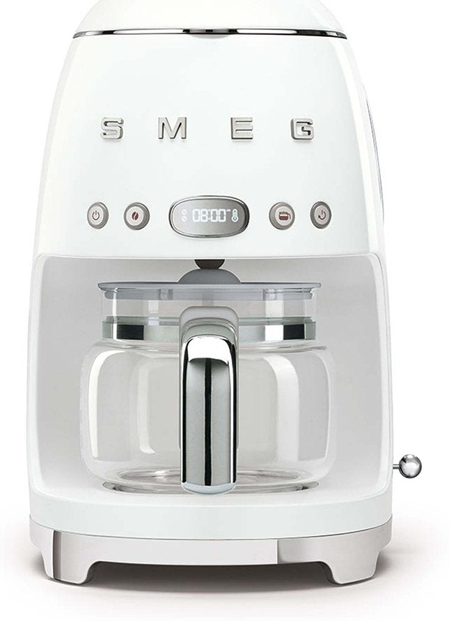 EAN 8017709280550 - Smeg DCF02WHEU cafetera eléctrica Totalmente automática Cafetera de filtro 1,4 L imagen 1