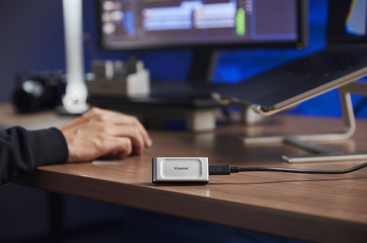 EAN 0740617321340 - Kingston Technology XS2000 1 TB USB Tipo C 3.2 Gen 2 (3.1 Gen 2) Negro, Plata imagen 8