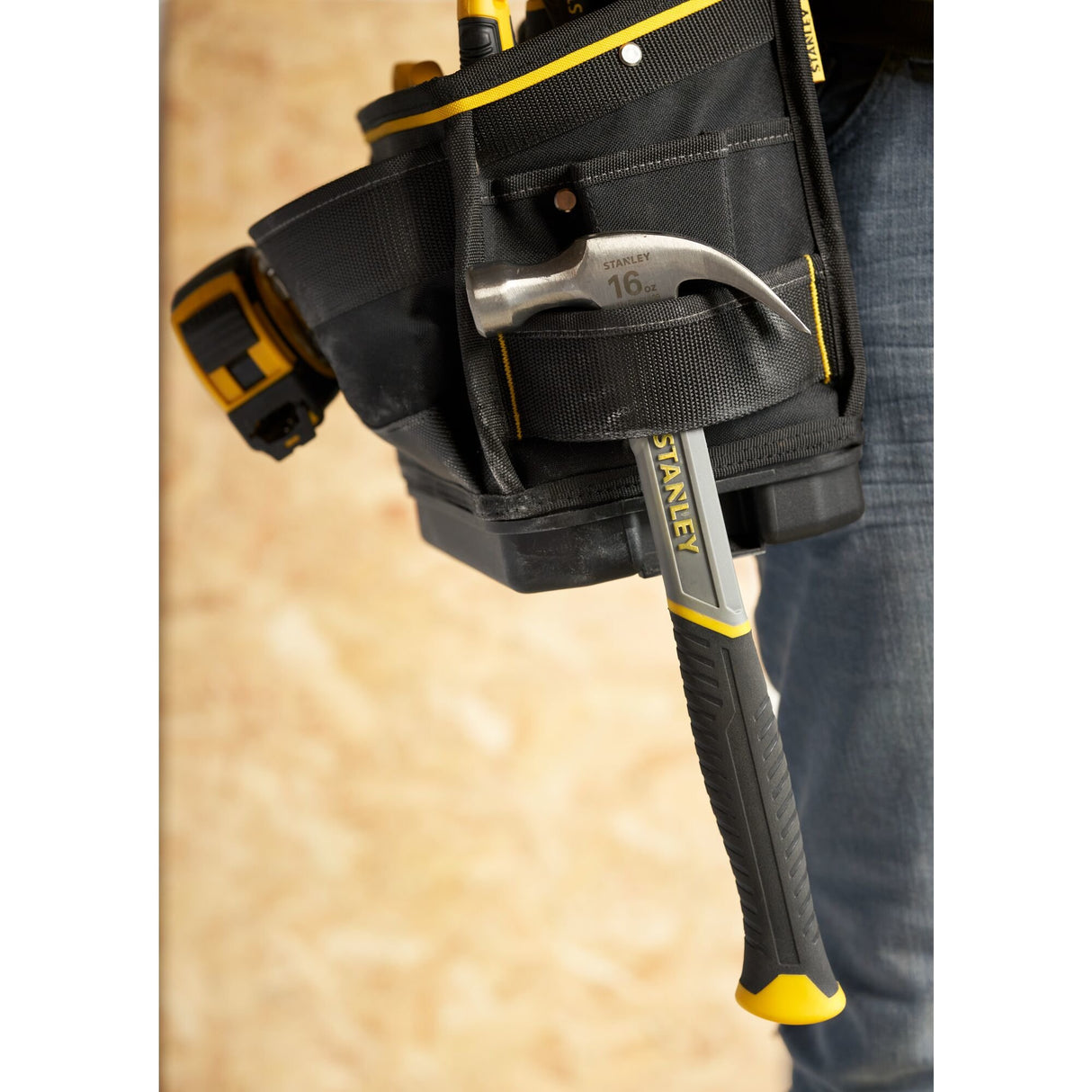 EAN 3253561176241 - Stanley FATMAX FMST17624-1 caja de herramientas Negro imagen 5