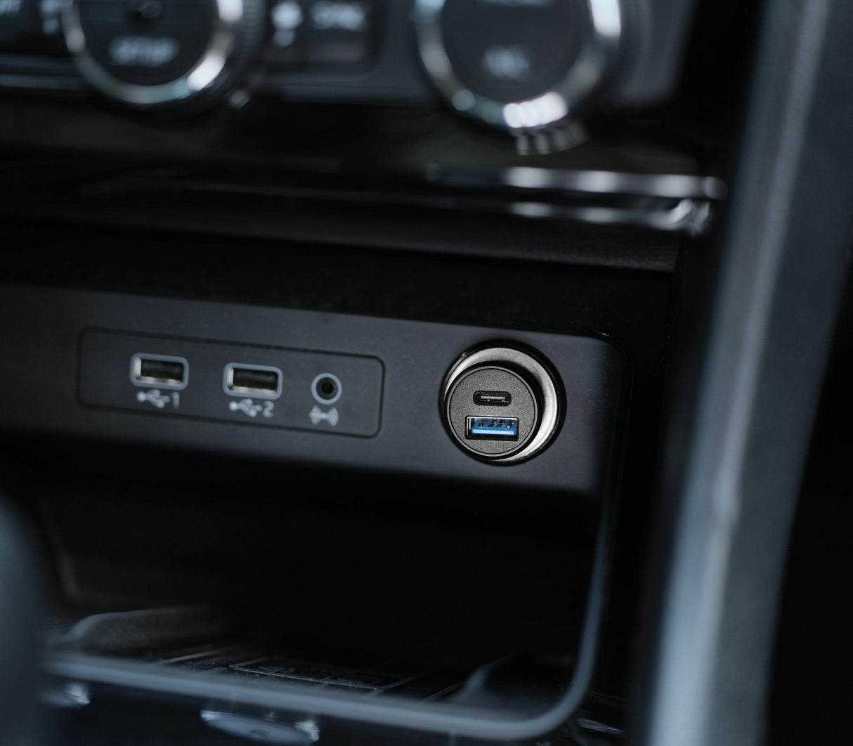 EAN 8713439251975 - Trust Maxo Universal Negro Encendedor de cigarrillos Carga rápida Auto imagen 6