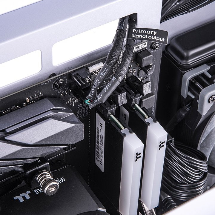 EAN 4713227530736 - Thermaltake AC-060-CO1OTN-F1 cable de alimentación interna 0,11 m imagen 6