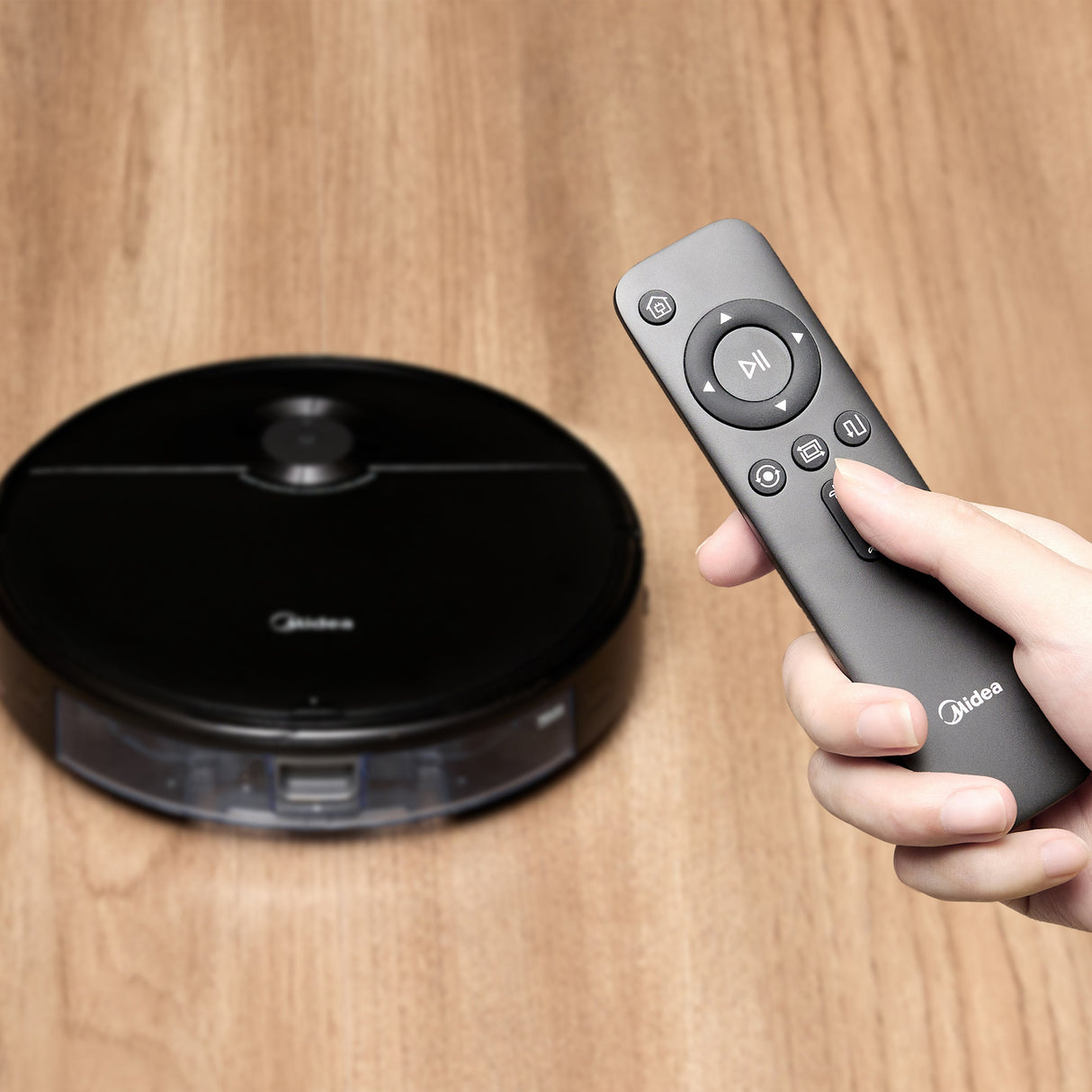 Aspiradora Midea I5c(Bk) Robotizada 0,25 L Sin Bolsa Negro