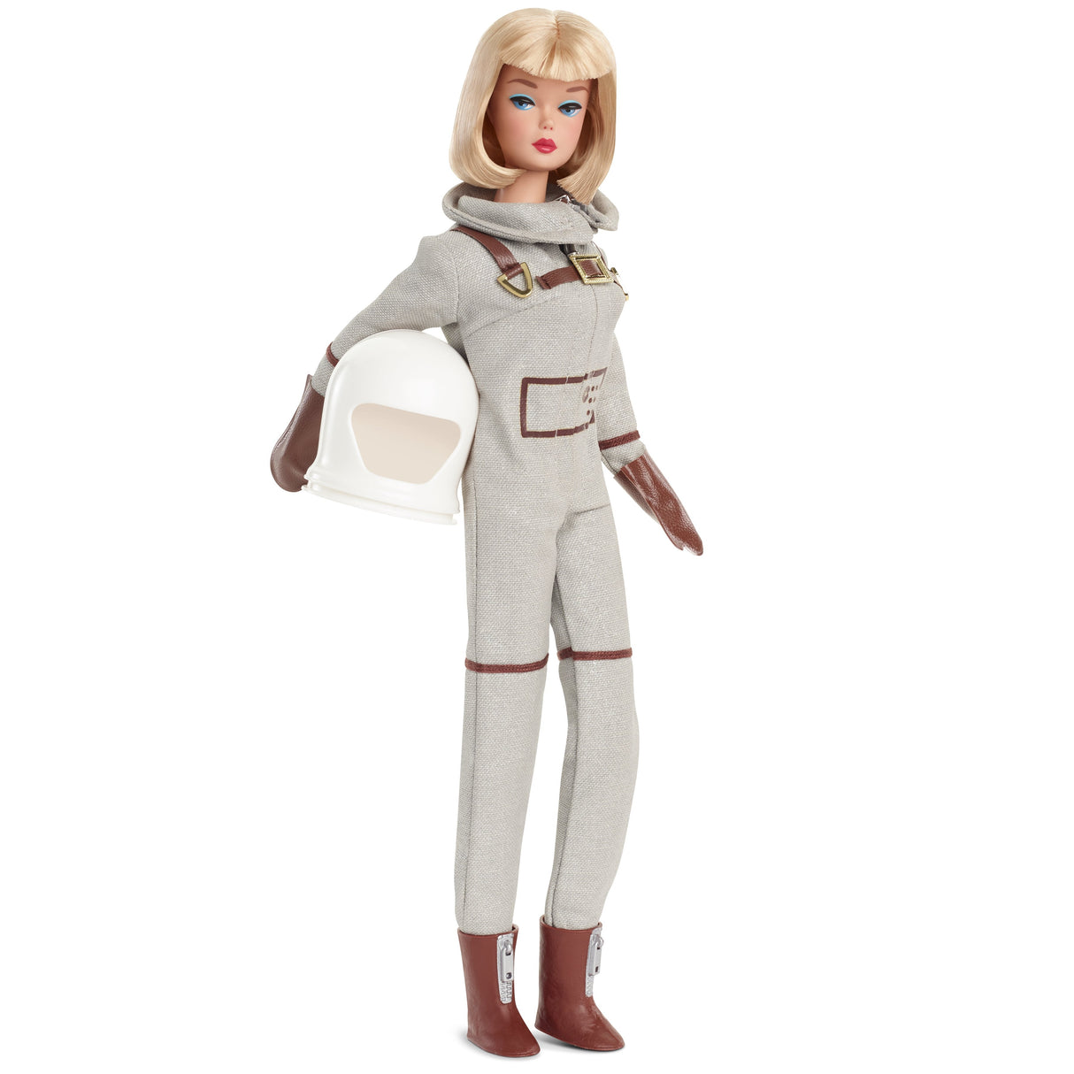 Barbie Barbie Signature Miss Astronaut Collection Doll Con Traje De Color Plateado, Botas De Habitación Y Accesorios De Casco Jbj48