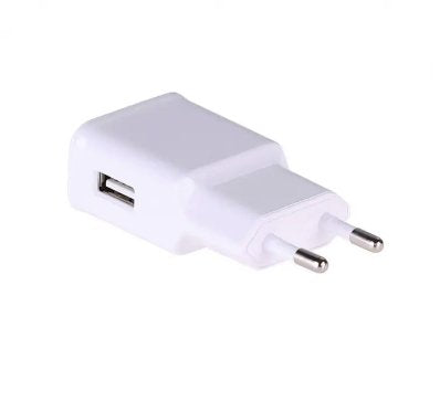 Akyga Ak-Ch-11 Cargador De Pared Usb Carga Rápida 3.0 Blanco