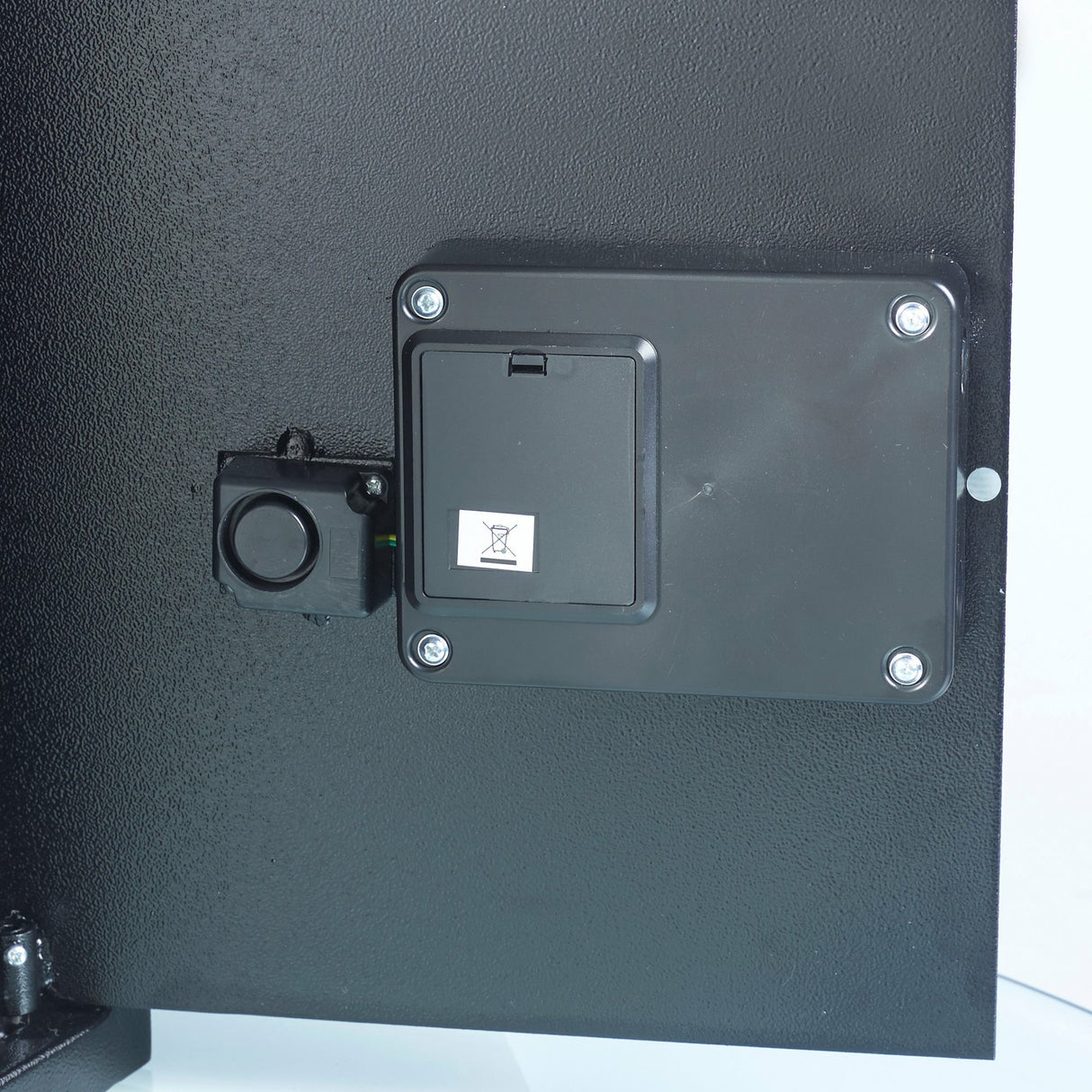 EAN 5052847118368 - Yale YLC/200/DB2 caja fuerte Caja fuerte de superficie 24 L Negro imagen 4