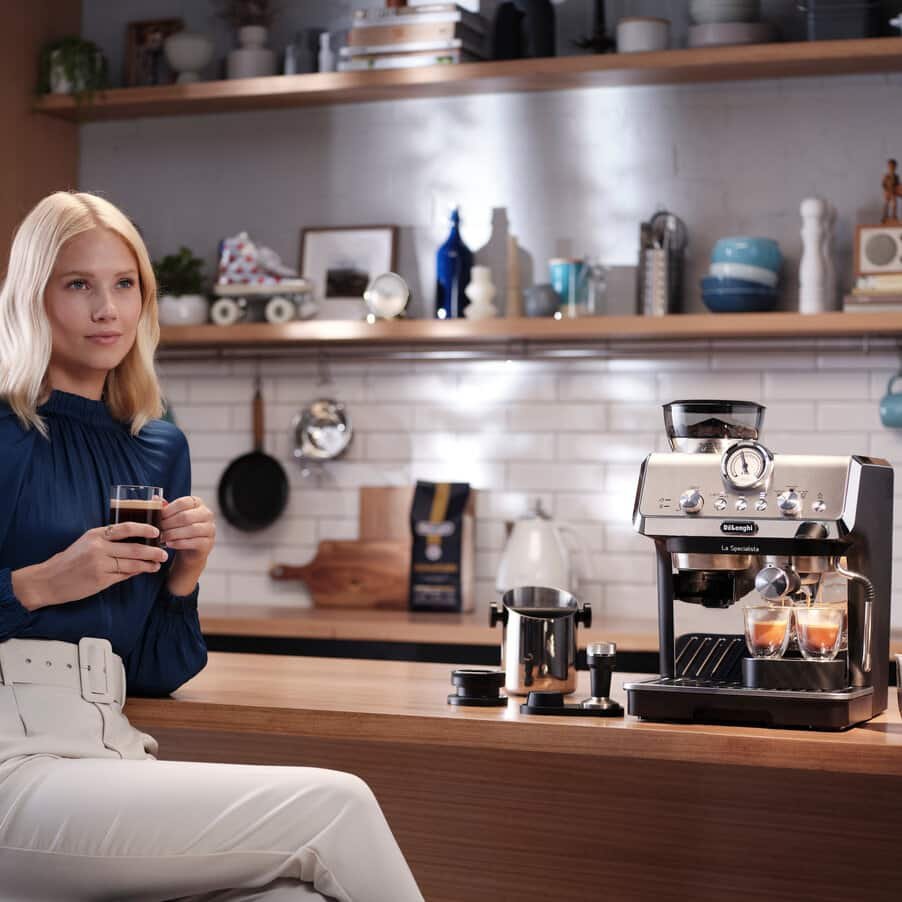 EAN 8004399021921 - De’Longhi Dedica Arte EC9155.MB Semi-automática Máquina espresso 2,5 L imagen 7