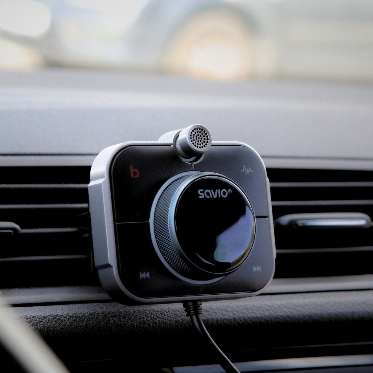 EAN 5901986047810 - Savio TR-14 Transmiter FM z Bluetooth i ładowarką PD 87,6 - 107,9 MHz Bluetooth/USB Negro imagen 13