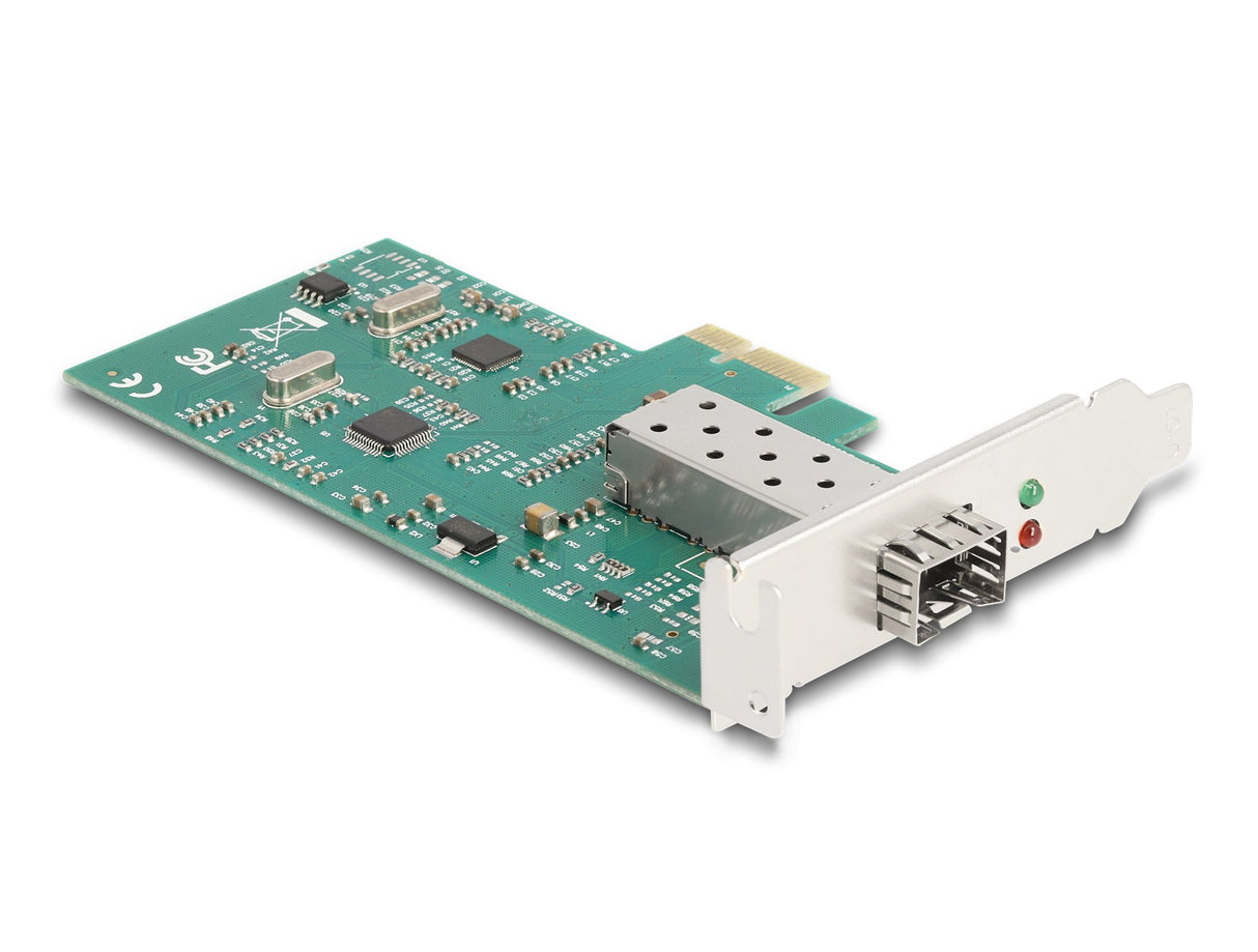 EAN 4043619882168 - DeLOCK 88216 tarjeta y adaptador de interfaz Interno imagen 3