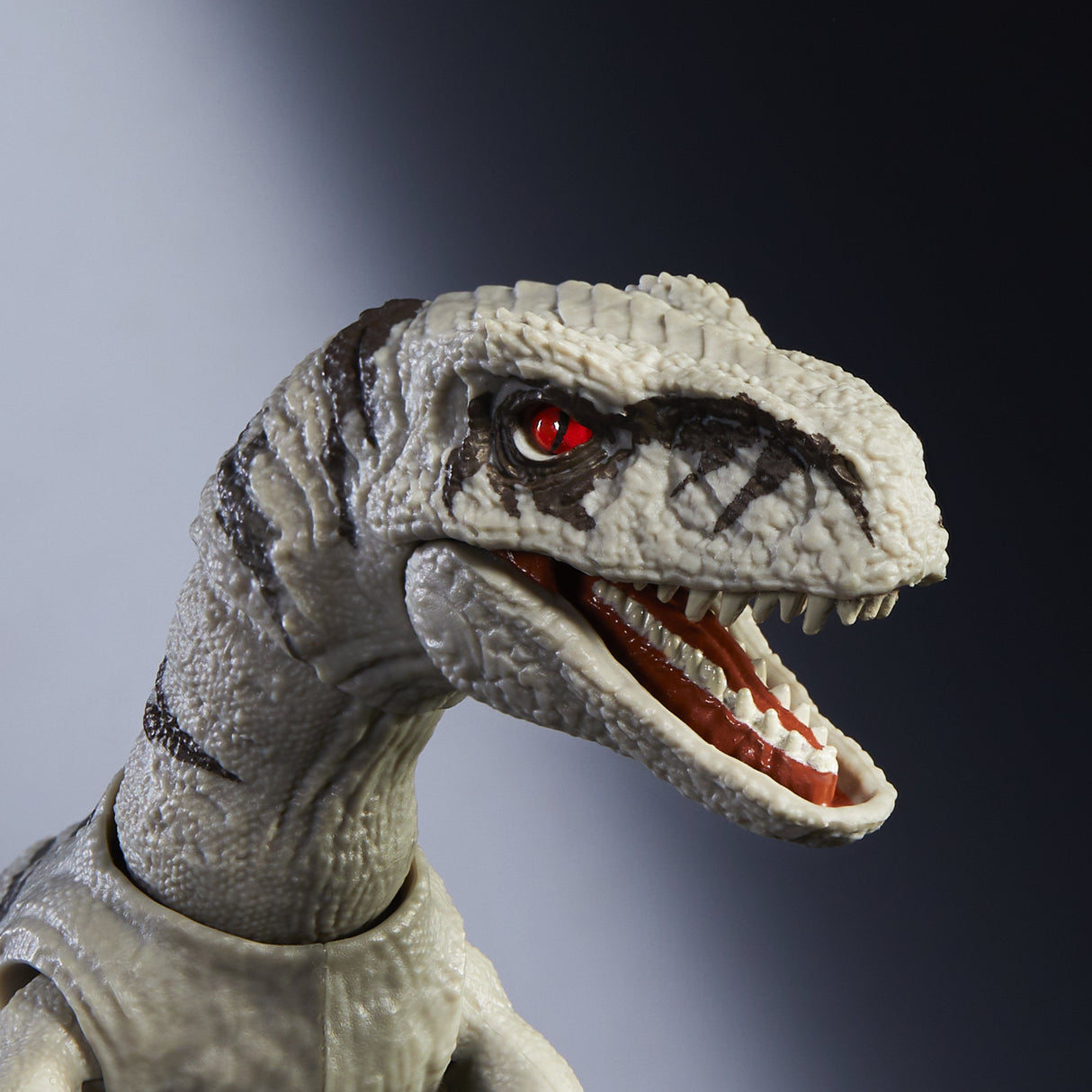 Mattel Jurassic World Hammond Collection - Atrociraptor Ghost Jdj06