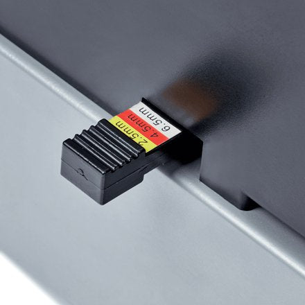 Gbc Combbind Cb25 Pro Encuadernadora Manual De Canutillo - Encuaderna Hasta 500 Hojas A4 - Puede Perforar Hasta 25