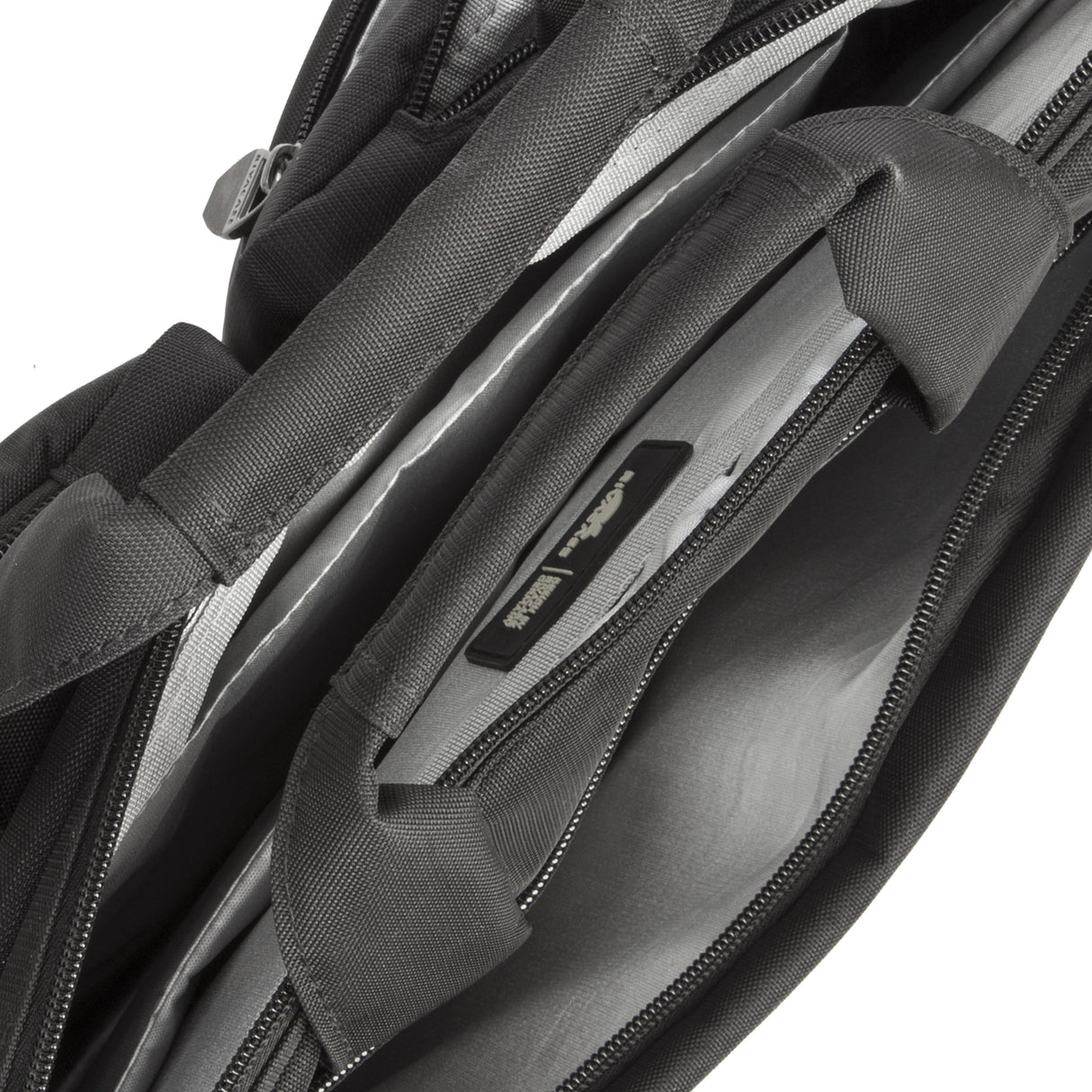 EAN 6901801085309 - Rivacase 8530 40,6 cm (16") Maletín Negro imagen 11