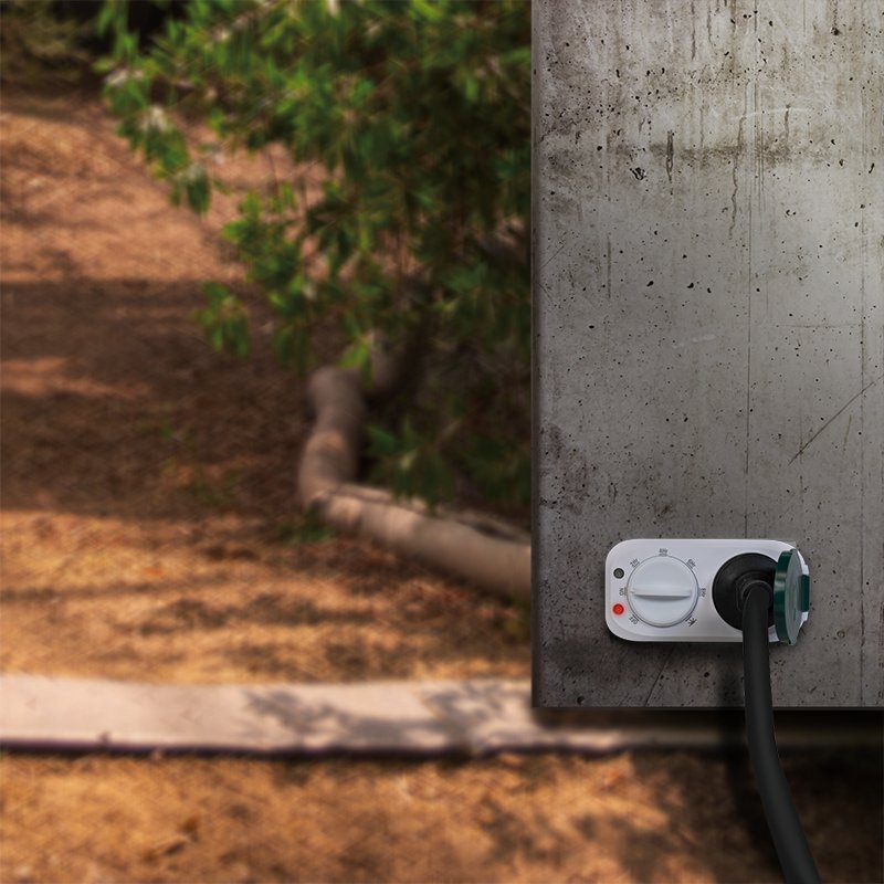 Logilink Enchufe Con Temporizador  Con Sensor Crepúsculo, Ip44, Outd