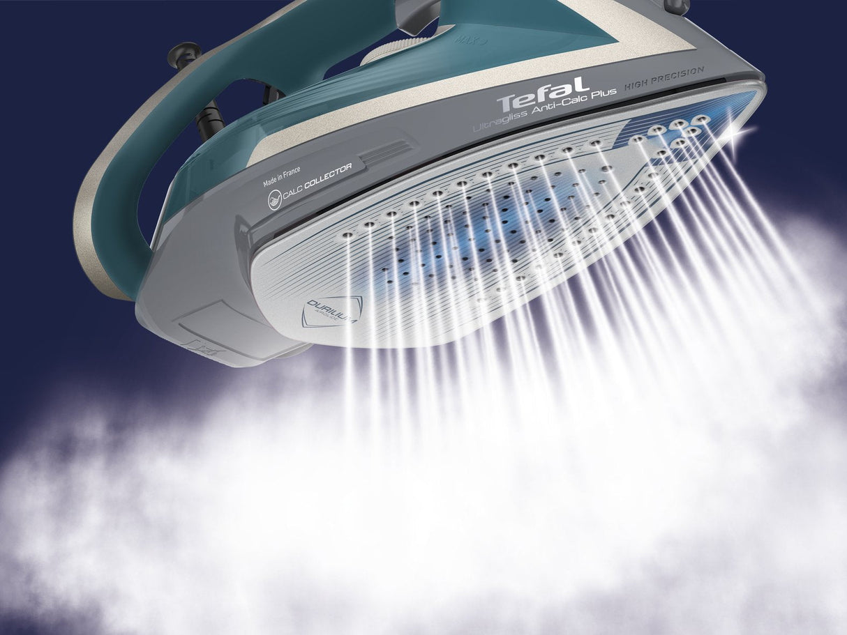 EAN 3121040078686 - Tefal Ultragliss Anti-Calc Plus FV6842 Plancha a vapor 2800 W Azul, Plata imagen 8