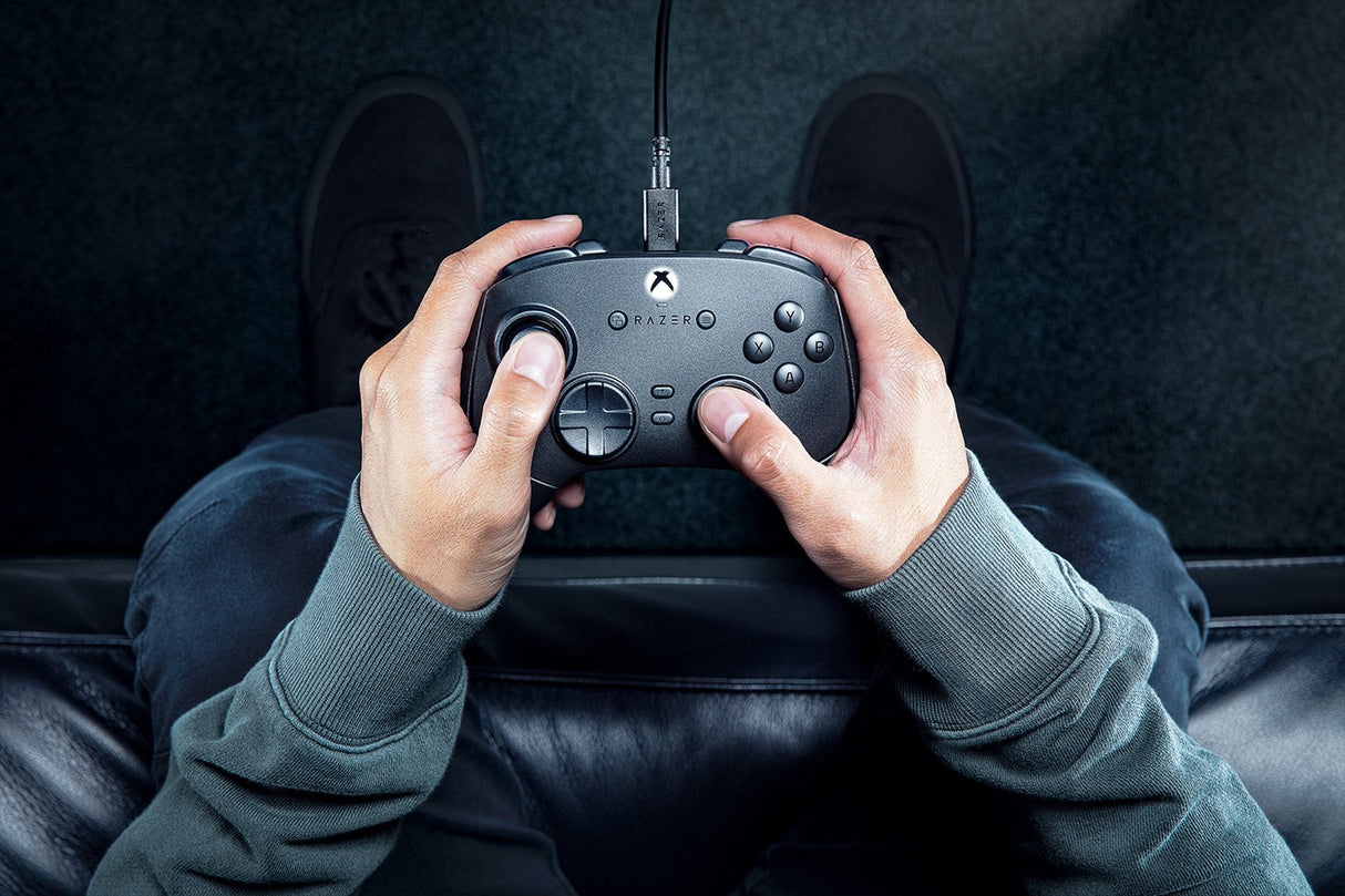 Razer Wolverine V3 Tournament Edition Negro, Blanco Usb Gamepad Analógico Pc, Xbox Series S, Xbox Series X