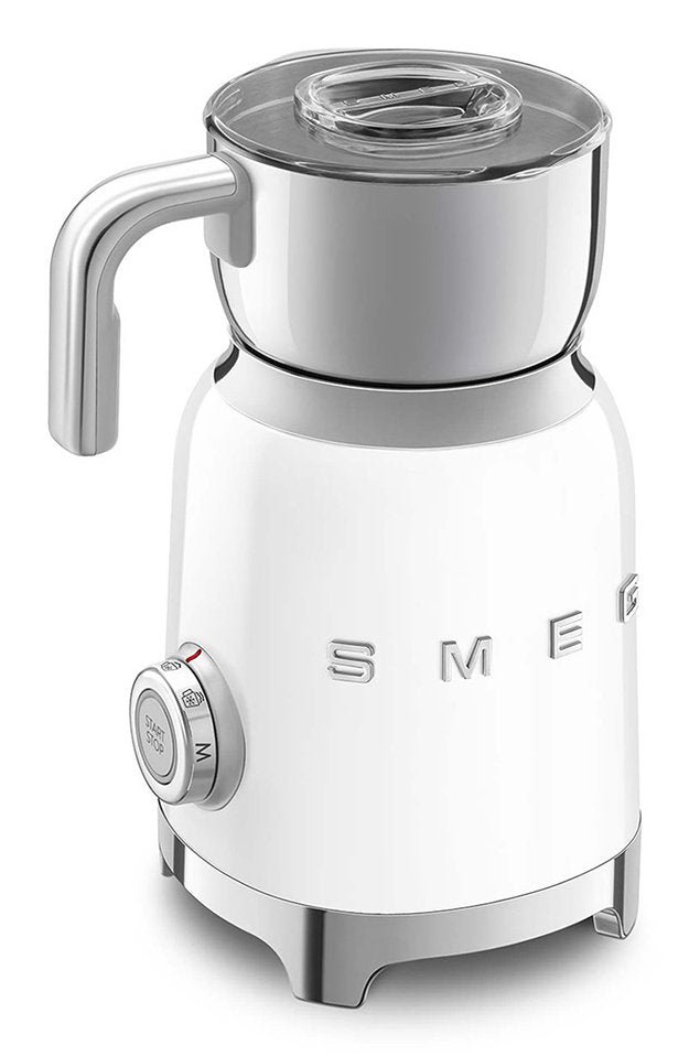 EAN 8017709316136 - Smeg MFF11WHEU espumador o calentador de leche Automático Blanco imagen 3