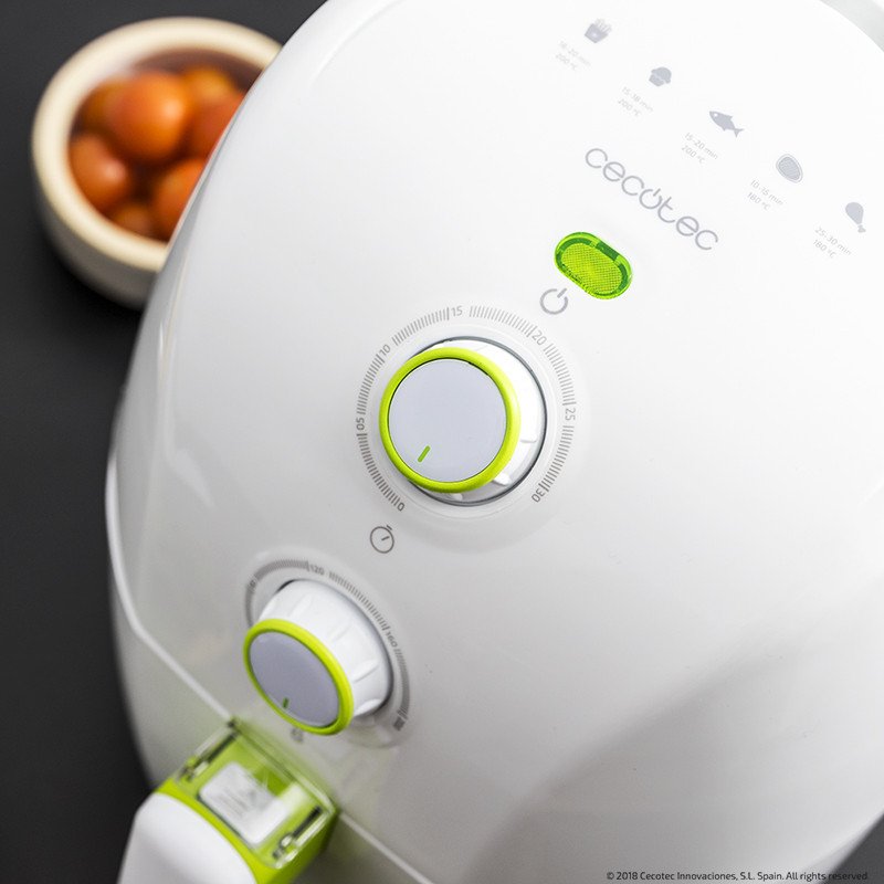 EAN 8435484030519 - Cecotec Cecofry Compact Rapid White Sencillo 1,5 L Independiente 900 W Freidora de aire caliente Blanco imagen 2