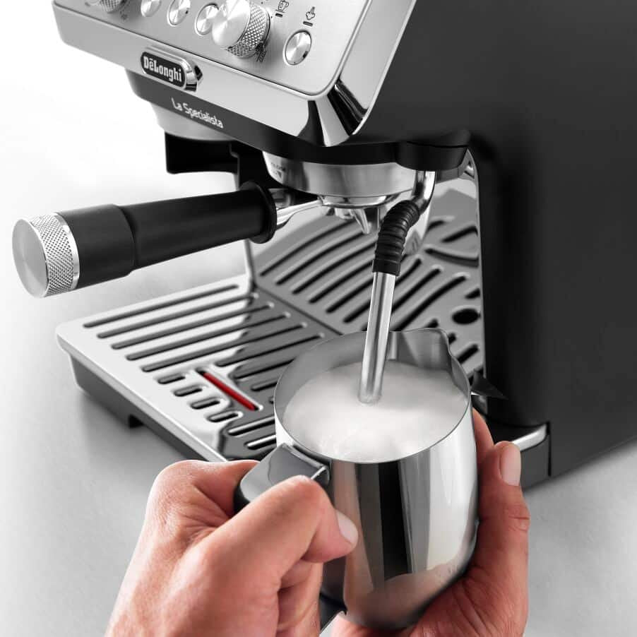 Cafetera De'Longhi Máquina Portafiltro Ec9155.Mb / La Specialima Arte Ec9155.Mb Plata