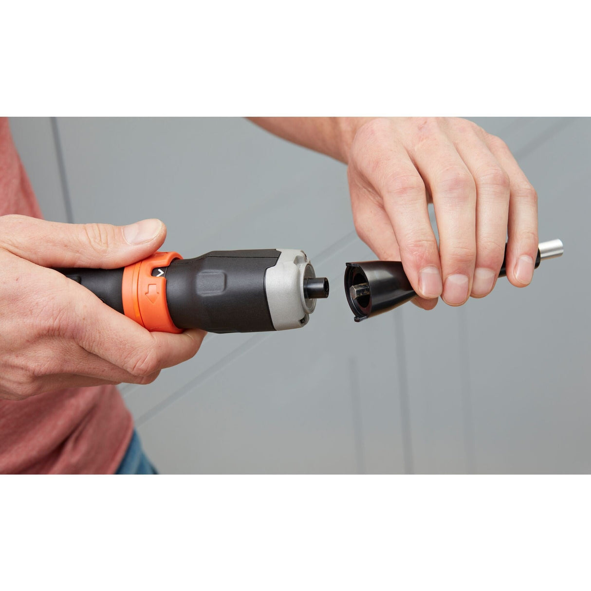 Black & Decker Bcf601c-Xj Atornillador 6v 5nm + 5 Puntas