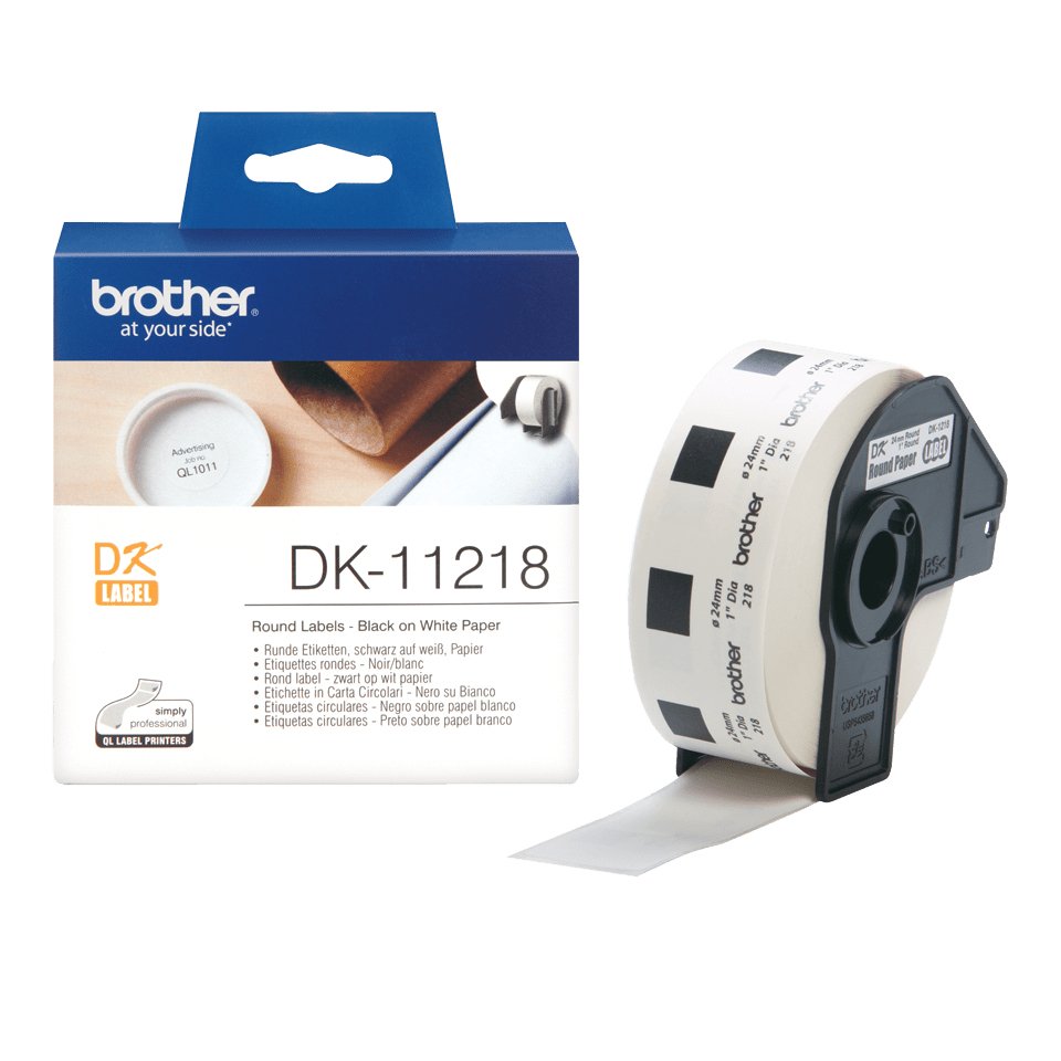 EAN 4977766634557 - Brother DK-11218 etiqueta de impresora Blanco imagen 1