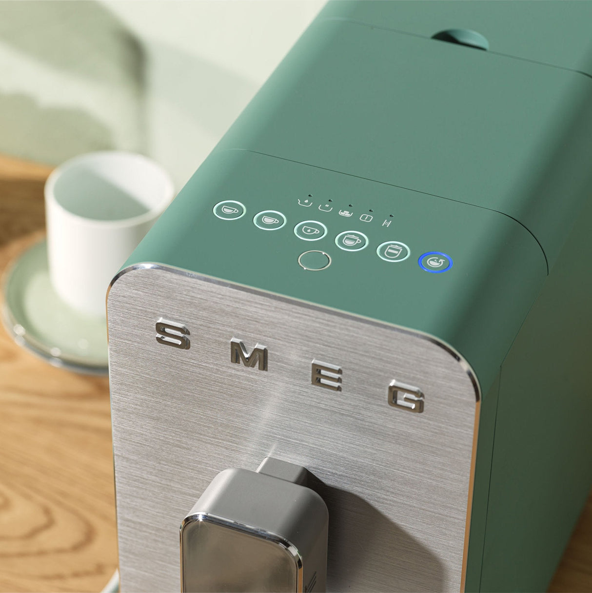 Cafetera Smeg Bcc13egmeu Eléctrica Totalmente Automática Máquina Espresso 1,4 L