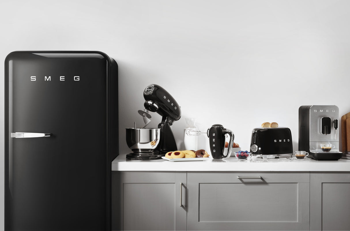 EAN 8017709334734 - Smeg BCC11BLMEU cafetera eléctrica Totalmente automática Máquina espresso 1,4 L imagen 31