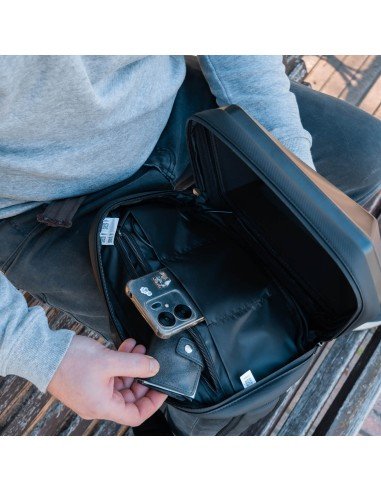 Mochila Led Woxter Loy-Evil Eye 6l Pantalla Led Personalizable