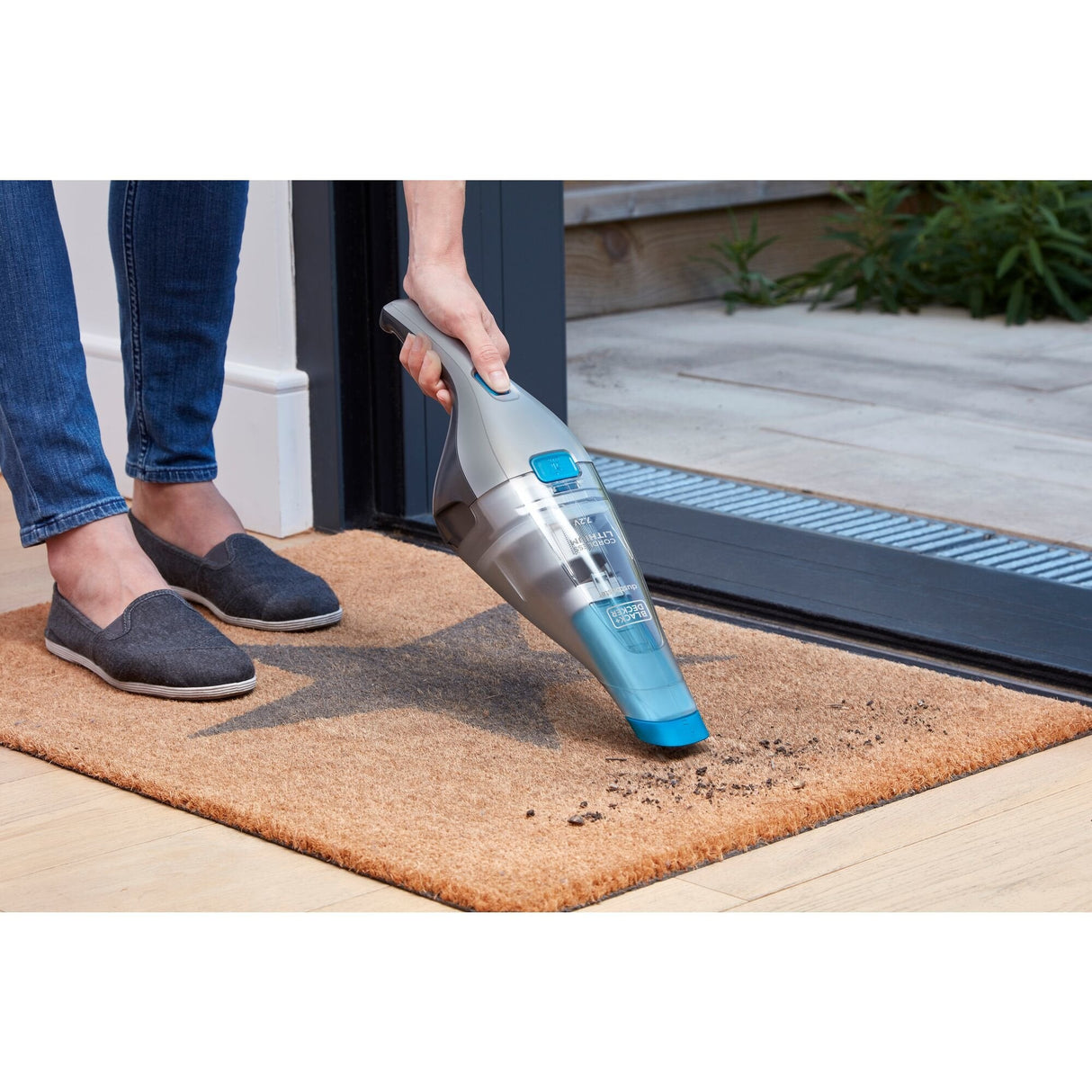 EAN 5035048698082 - Black & Decker NVC215WA-QW aspiradora de mano Azul, Plata Sin bolsa imagen 10