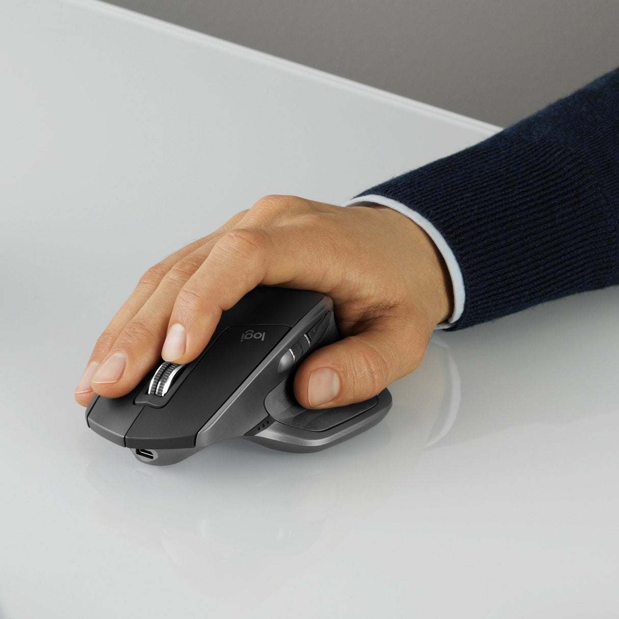 Logitech Raton Inalambrico Mx Master 2s Grafito Sensor Darkfield 1000dpi Bateria Carga Rapida Blueto