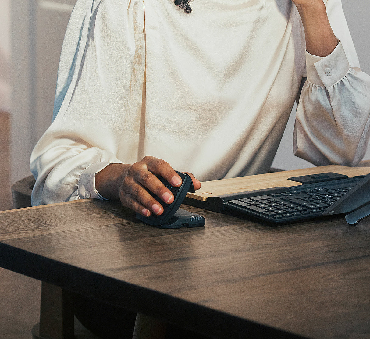 EAN 0743870001127 - Contour Design Unimouse ratón Oficina mano derecha RF Wireless + USB Type-A 4000 DPI imagen 7