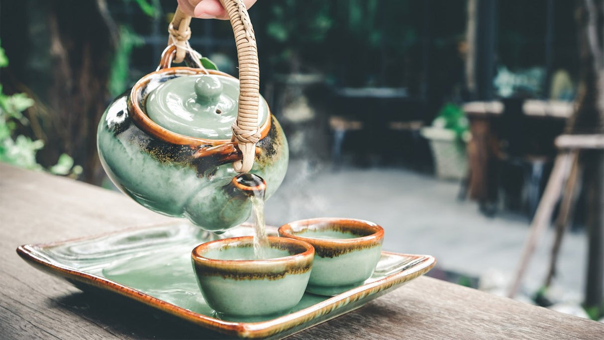 EAN 5901308015374 - MPM MCZ-84M tetera eléctrica 1 L 1600 W Negro, Acero inoxidable imagen 2