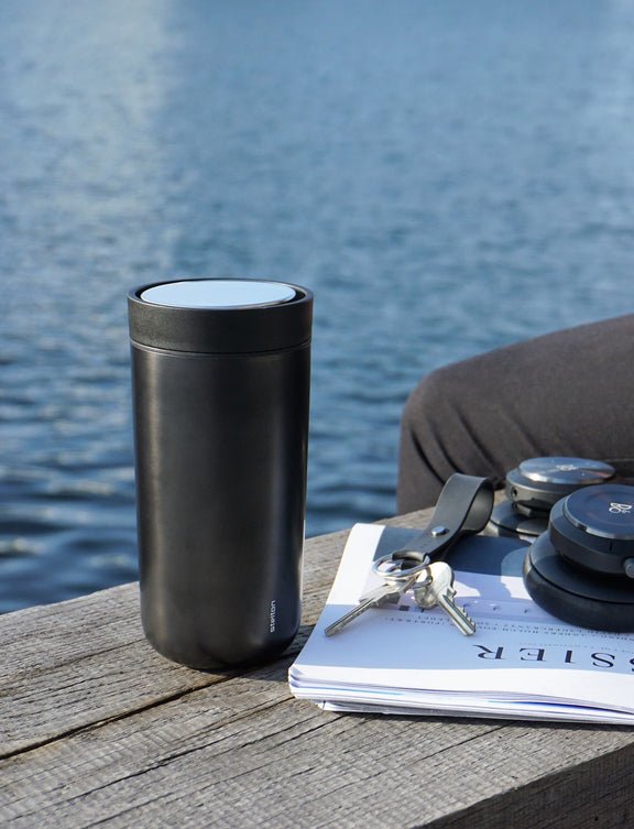 Stelton To Go Click Thermal Mug 0,4 L Black Metallic