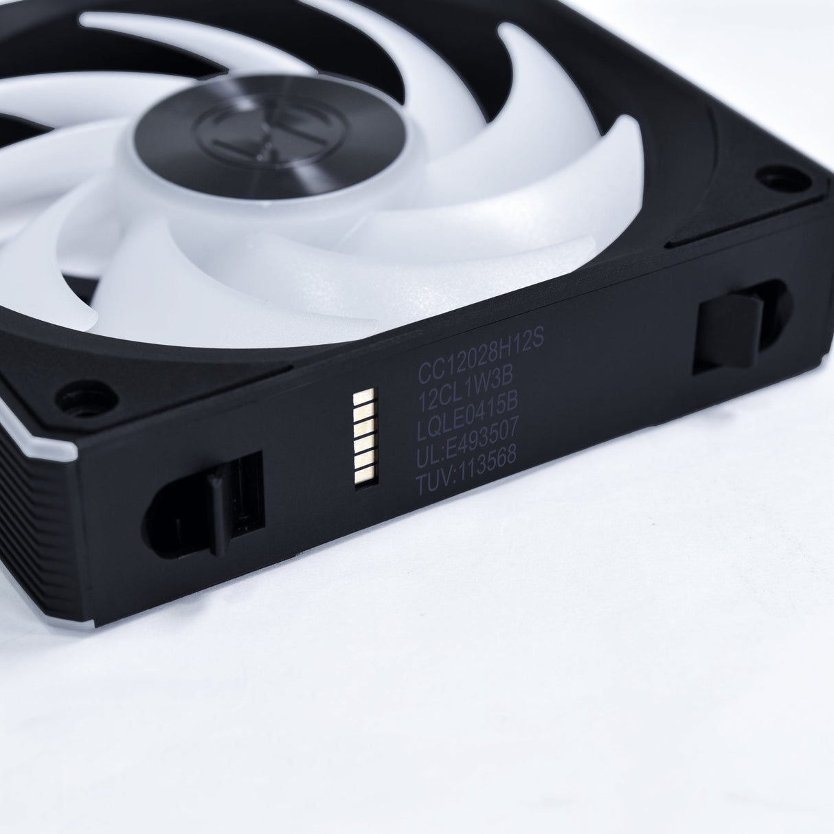 Ventilador Pc 120x120 Lian Li Uni Fan Cl Black Argb