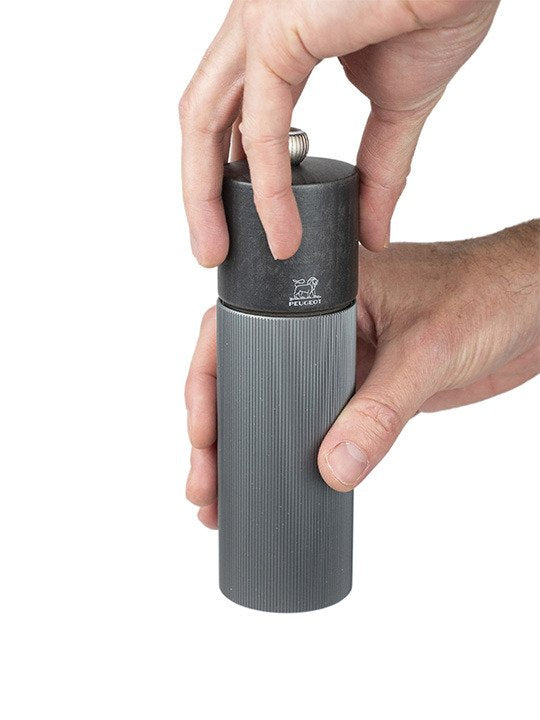 EAN 4006950039950 - Peugeot Line Molinillo de sal Carbono imagen 4