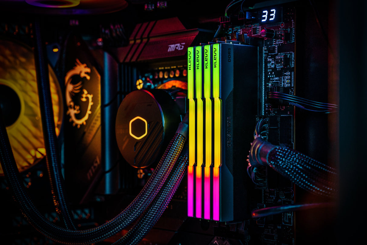 Klevv Memoria Ram Cras V Rgb Obsidian Negro - 32 Gb (2 X 16 Gb Kit) - Ddr5 6400 Udimm Cl30