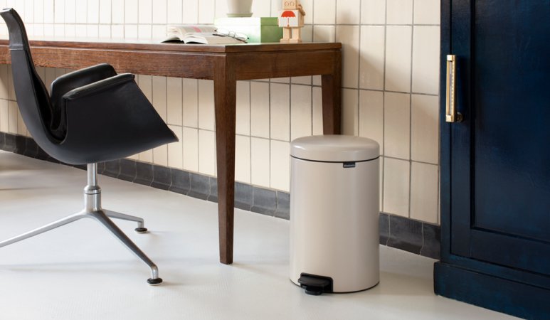 EAN 8710755149948 - Brabantia NewIcon 20 L Alrededor Beige imagen 4
