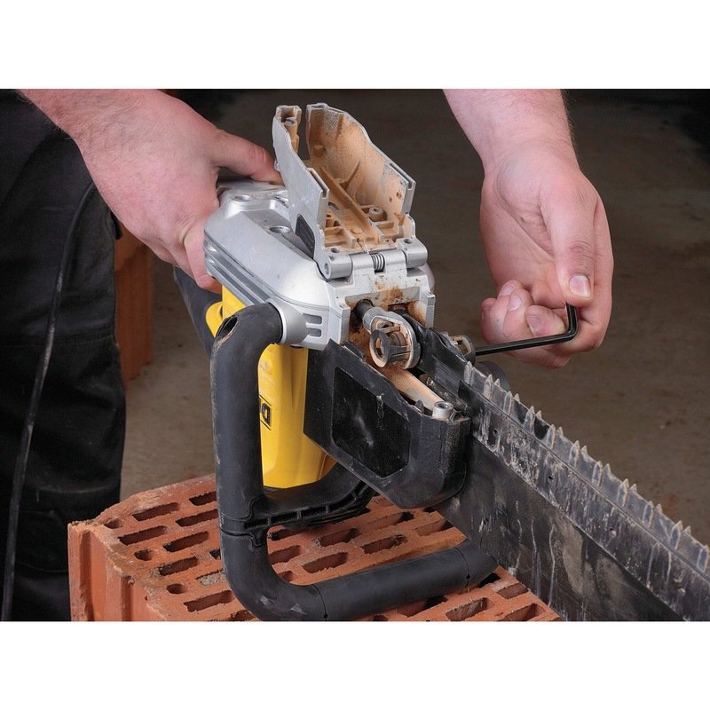 Dewalt Dwe398-Qs Alligator 450mm Saw