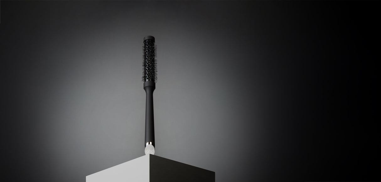 EAN 5060829516422 - GHD 9253 cepillo para el cabello y peine Adulto Cepillo para el pelo redondo Negro 1 pieza(s) imagen 3