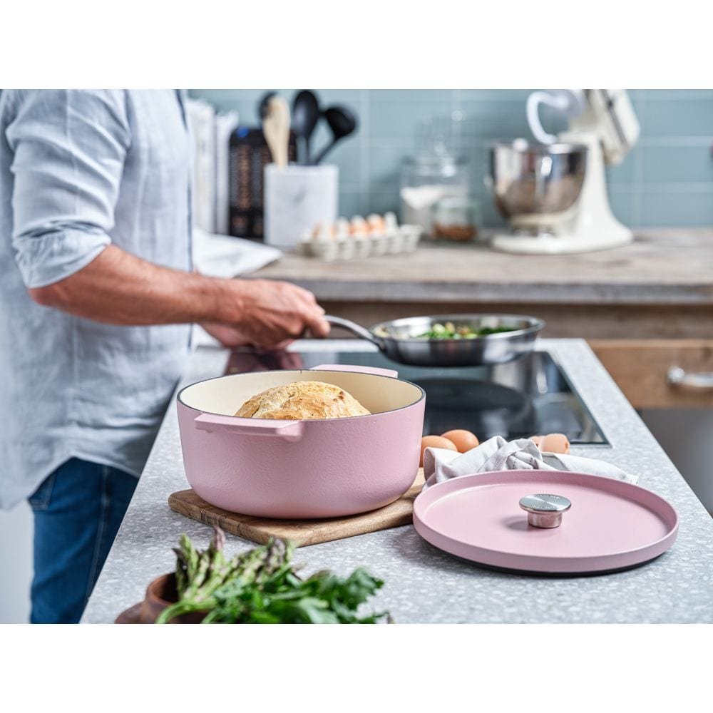 Kitchenaid Bräter Mit Deckel Gusseisen 22cm, Rosa