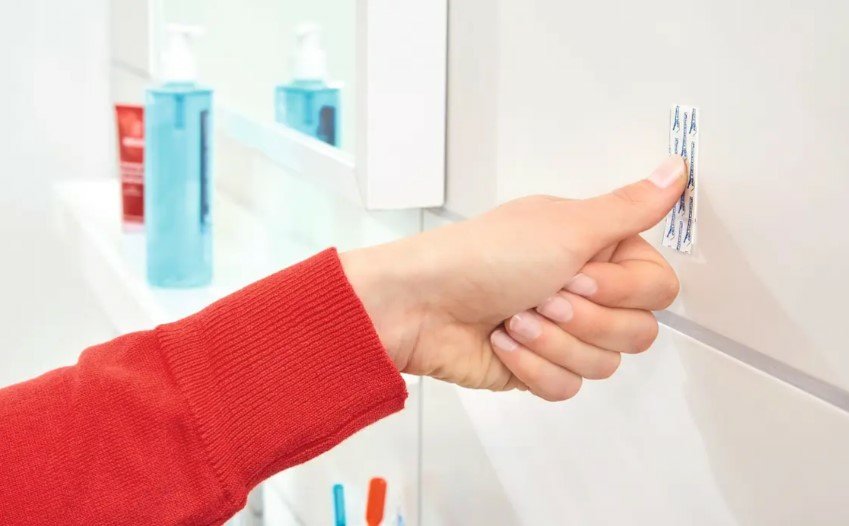 Tesa Powerstrips Interior Gancho Toallero Negro 2 Pieza