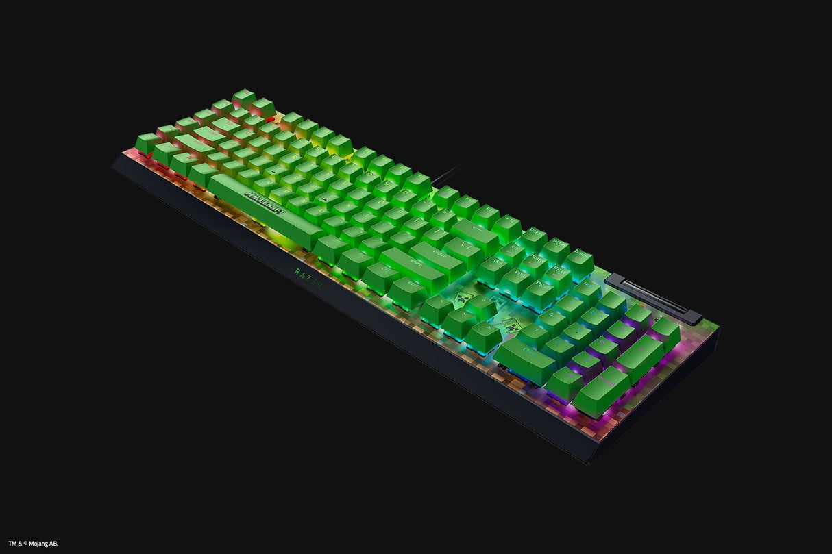 Teclado Razer Blackwidow V4 X Green Switch (Us Layout) (Rz03-04704100-R3m1)