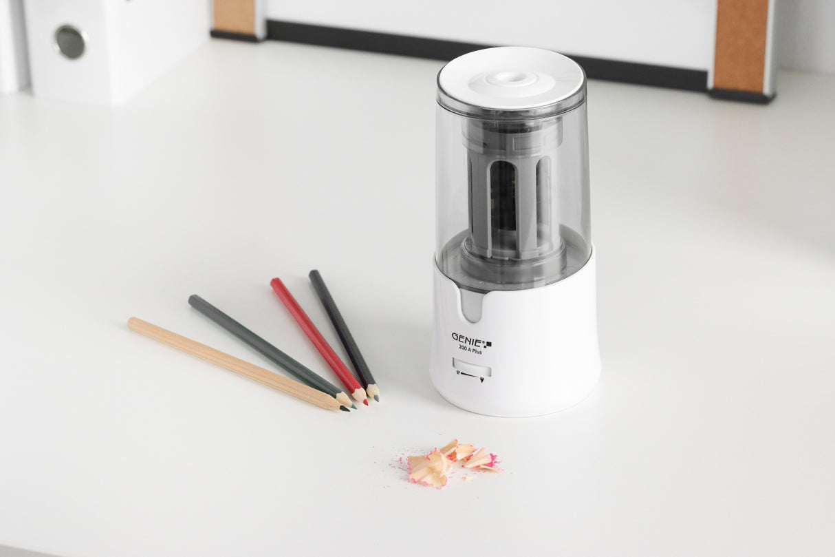 Sacapuntas Eléctrico Genie 200 A Plus