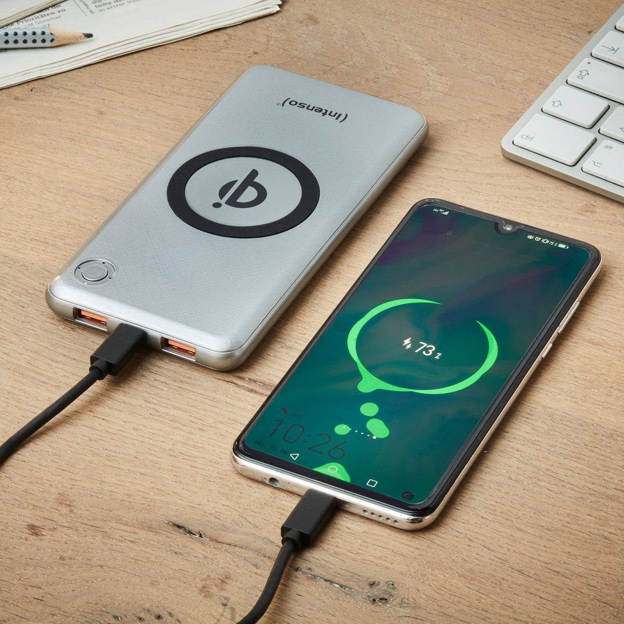 EAN 4034303030699 - Intenso WPD10000 Polímero de litio 10000 mAh Cargador inalámbrico Plata imagen 8