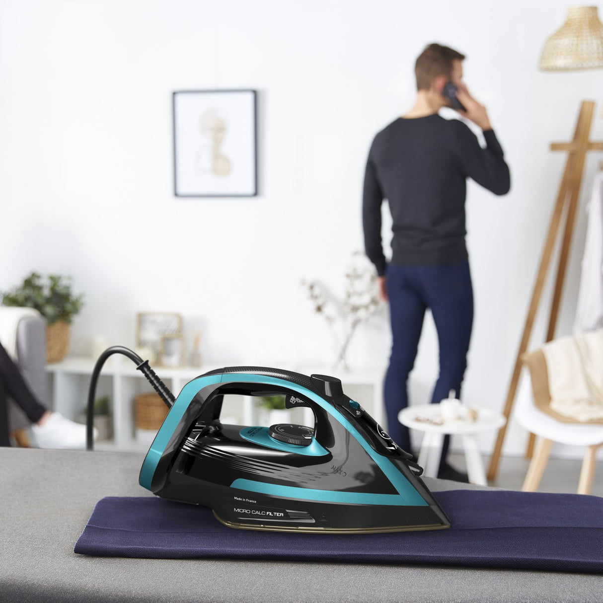 EAN 3121040086490 - Tefal Puregliss FV8066 Plancha vapor-seco Durilium AirGlide Autoclean soleplate 3000 W Negro, Azul imagen 11