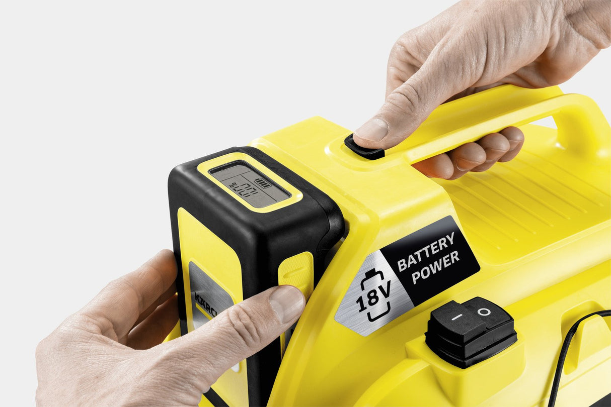 EAN 4054278353050 - Kärcher 1.198-301.0 aspiradora 7 L Aspiradora cilíndrica Secar 230 W Bolsa para el polvo imagen 2
