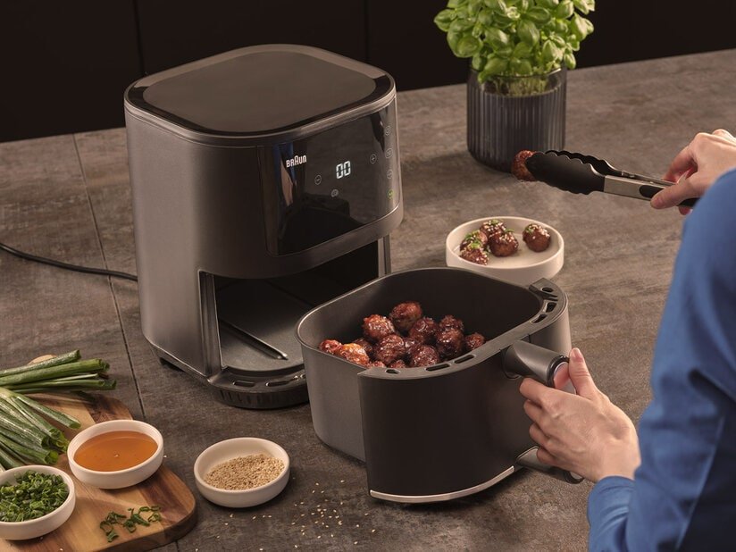 EAN 8021098004161 - Braun MultiFry 3 Sencillo 4,3 L Independiente 1500 W Freidora de aire caliente Negro imagen 4