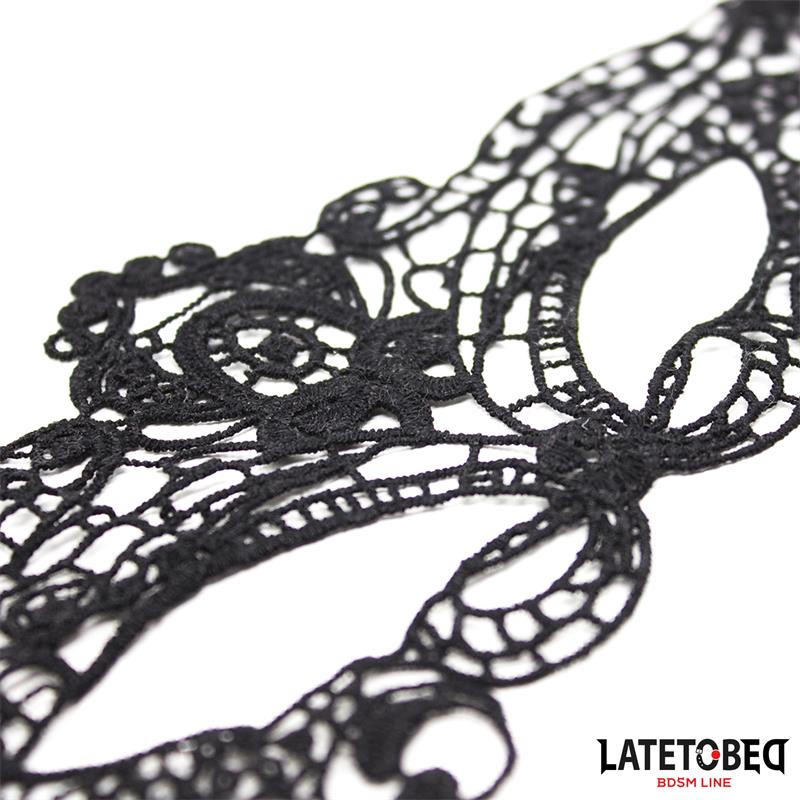 Antifaz Elegante Negro