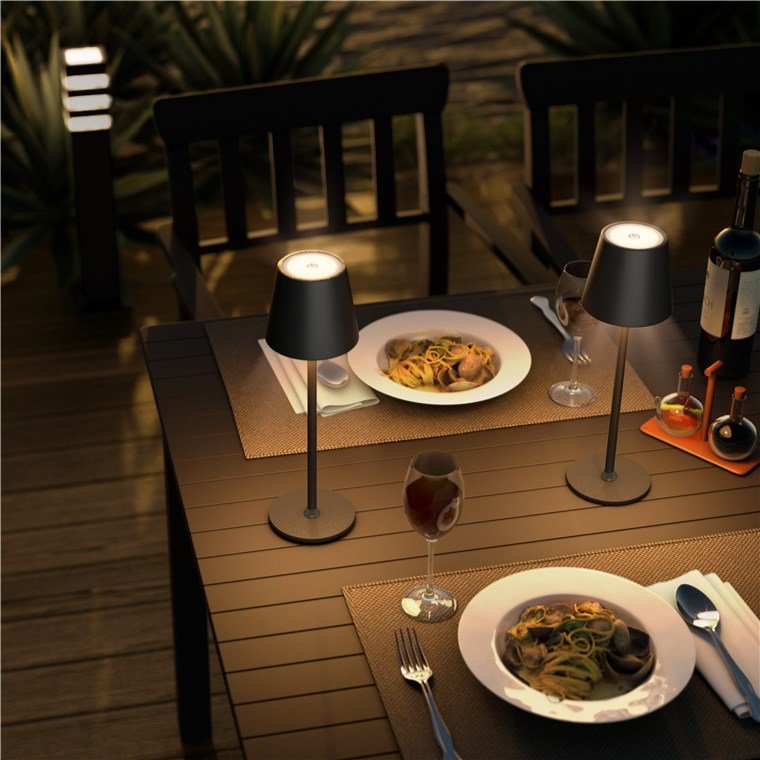 Lámpara De Mesa Led Inalámbrica, Tamaño M, 37 Cm, Negra
Con Control Táctil, 170 Lm, Luz Blanca Cálida (3000 K) Regulable