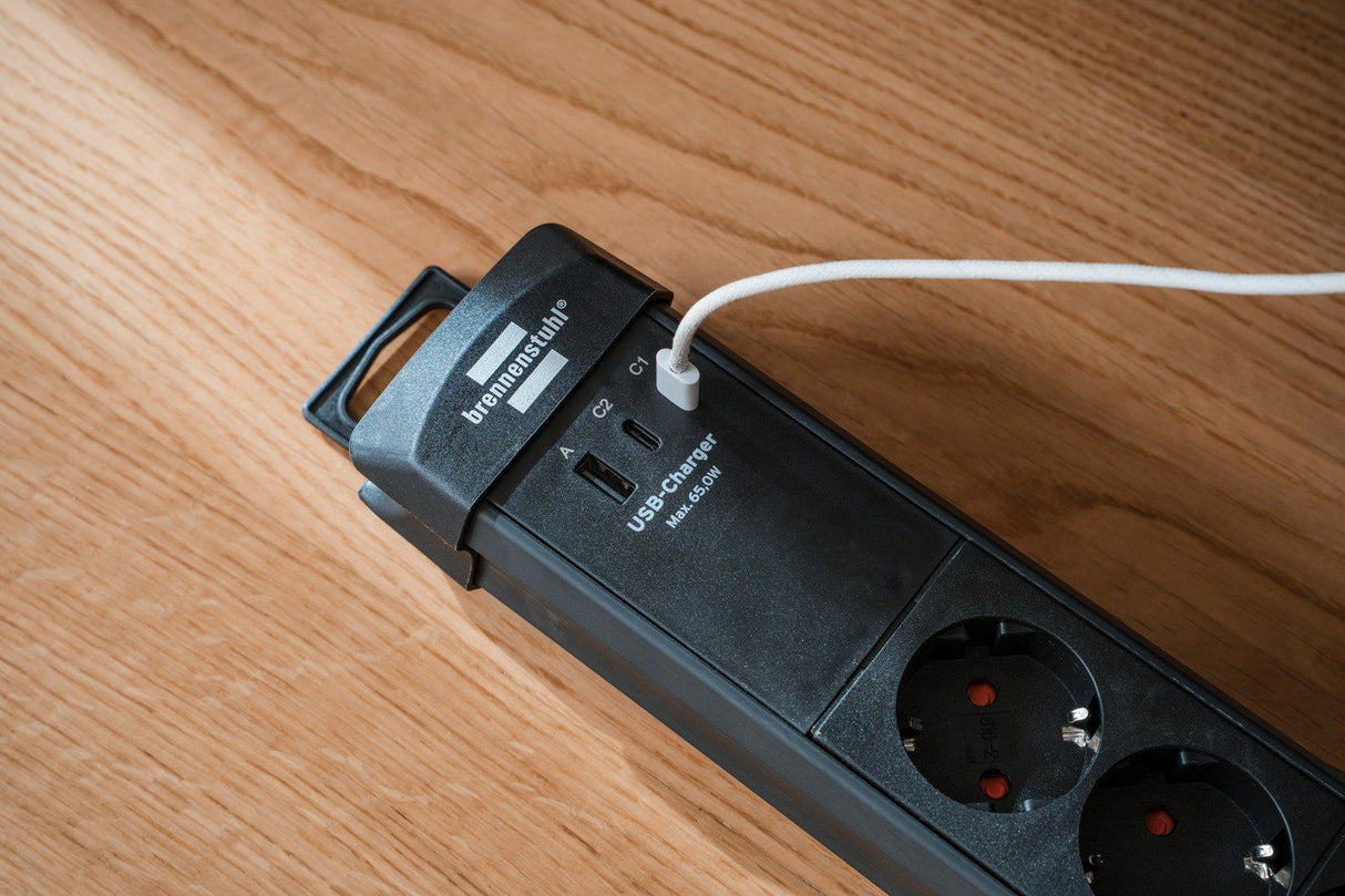 Regleta Brennenstuhl Premium-Line De Enchufes De 6 Vías Con 2x Usb C Pd 65w Y Usb A 18w (Made In Germany, Regleta Con Interruptor Y Cable De 3m, Para Montaje En Pared) Negro