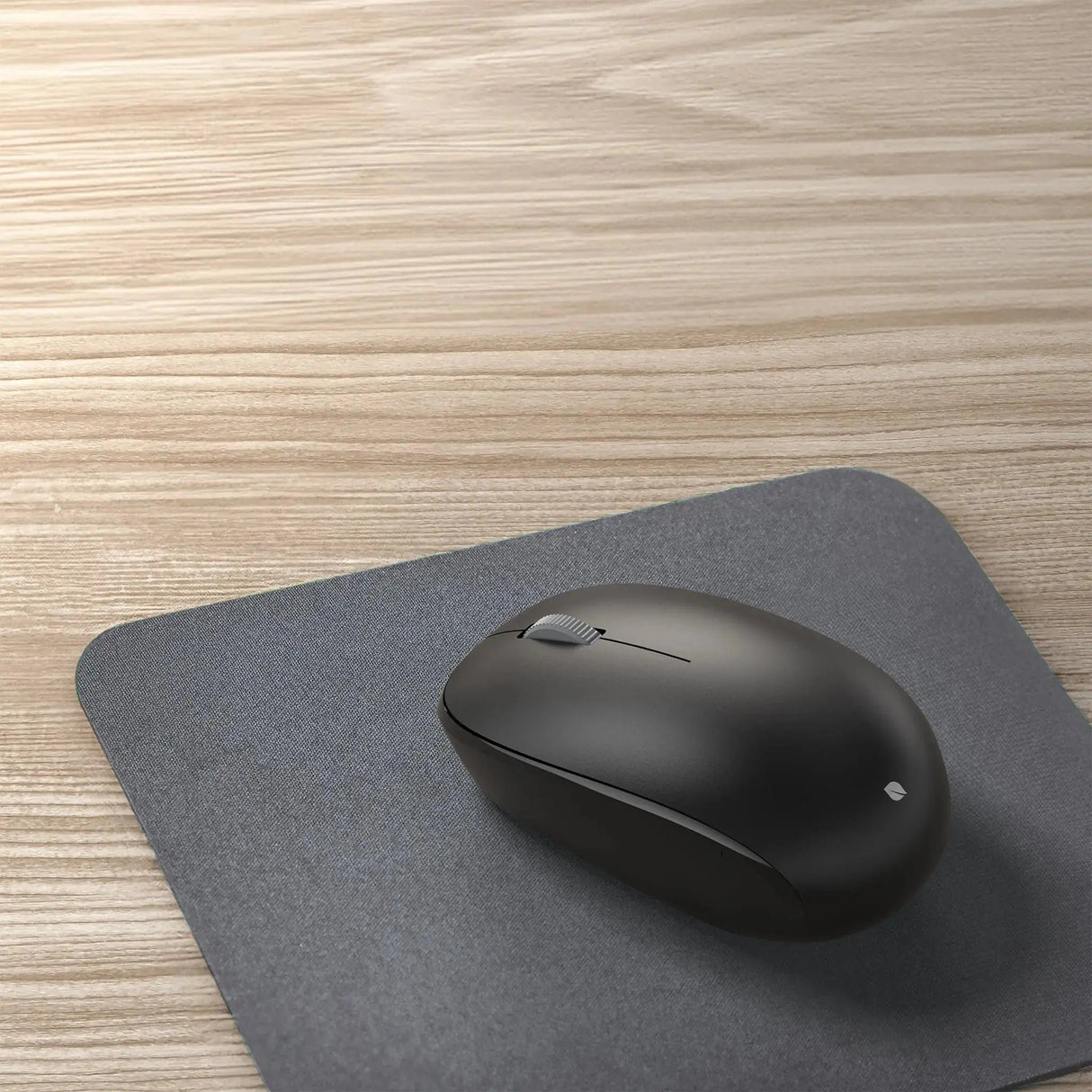EAN 0650450268279 - Incase Designed by Microsoft Bluetooth Mouse ratón Viajes Ambidextro imagen 2